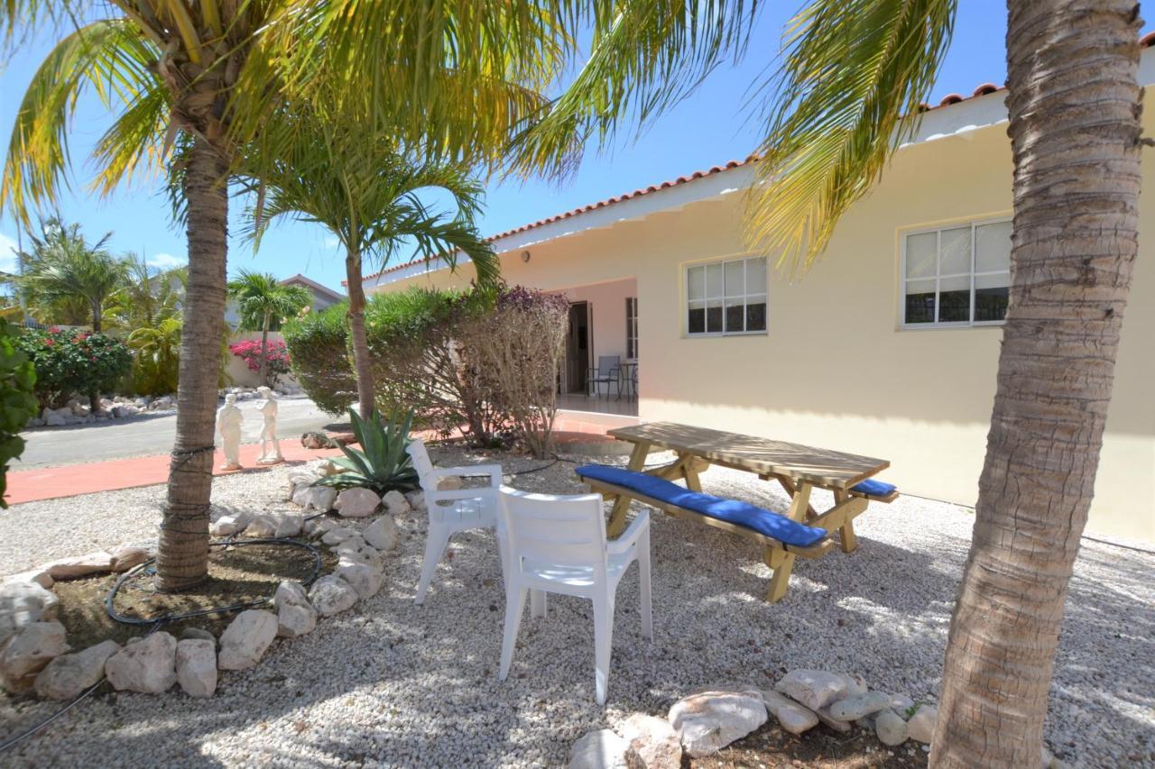 Relex Villa With Private Pool Willemstad Eksteriør billede